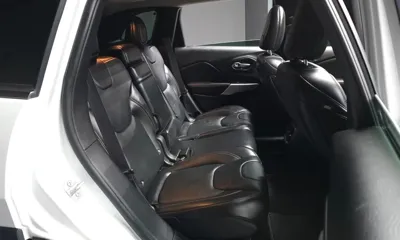 Jeep Cherokee 2017, 16122 км, за 13700000 KRW - фото 12