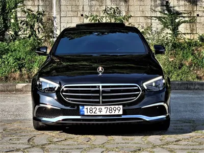 Mercedes-Benz E-Class 2022, 50600 км, за 42000000 KRW