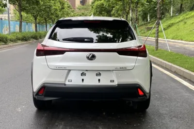 Lexus UX 2022, 100100 км, за 159561.94 CNY - фото 13