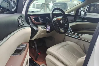 Buick GL8 2018, 57800 км, за 92477.92 CNY - фото 24