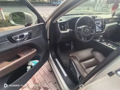 Volvo XC60 2020, 93000 км, за 115000 CNY - фото 9