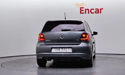Volkswagen Polo 2014, 44913 км, за 9500000 KRW