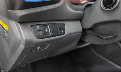 Hyundai Ioniq 2016, 163737 км, за 7690000 KRW - фото 15