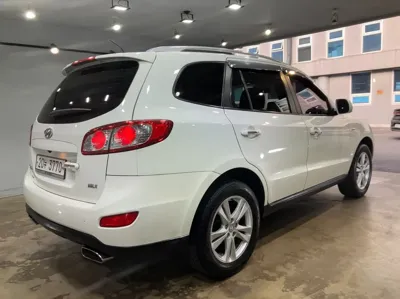 Hyundai Santafe 2011, 252440 км, за 3300000 KRW