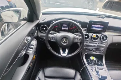 Mercedes-Benz C-Class 2017, 140500 км, за 69923.91 CNY - фото 10