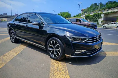 Volkswagen Magotan 2020, 65500 км, за 126367.83 CNY