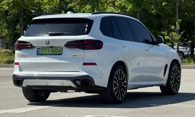 BMW X5 2025, 12600 км, за 106900000 KRW