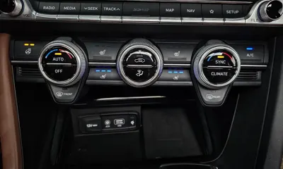 Genesis G70 2018, 73952 км, за 23900000 KRW - фото 17