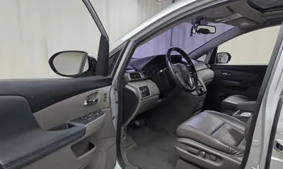 Honda Odyssey 2014, 182504 км, за 7500000 KRW - фото 10