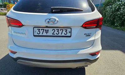 Hyundai Santafe 2017, 180000 км, за 11800000 KRW