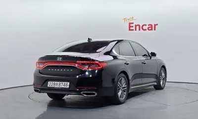 Hyundai Grandeur 2018, 168056 км, за 11000000 KRW
