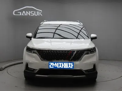 Kia Canival · 2023 год