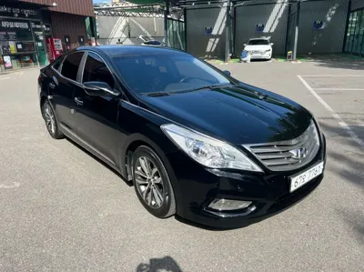 Hyundai Grandeur 2011, 209000 км, за 2490000 KRW