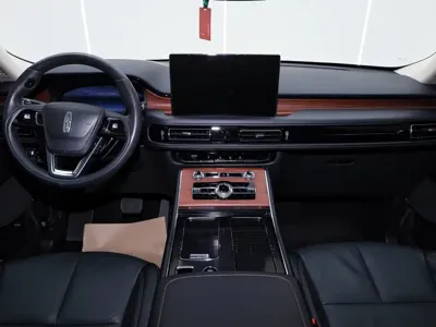 Lincoln Aviator 2024, 31600 км, за 265000 CNY - фото 28