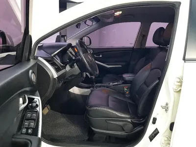 KG_Mobility_Ssangyong KORANDO 2016, 159524 км, за 3500000 KRW - фото 7