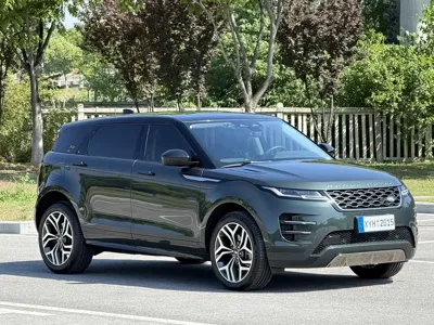 Land Rover Evoque 2022, 65000 км, за 138800 CNY