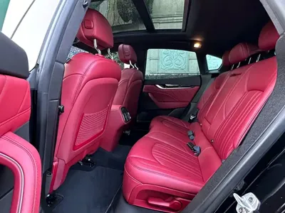 Maserati Levante 2021, 100800 км, за 275100 CNY - фото 12