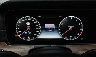 Mercedes-Benz E-Class 2017, 54340 км, за 28900000 KRW - фото 8