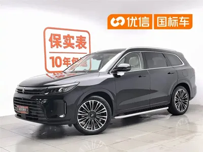 AITO 问界 AITO M7 · 2024 год