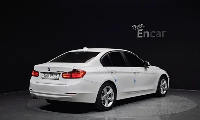BMW 3-Series 2013, 247193 км, за 5300000 KRW