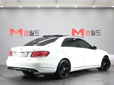 Mercedes-Benz E-Class 2015, 98632 км, за 12300000 KRW - фото 2