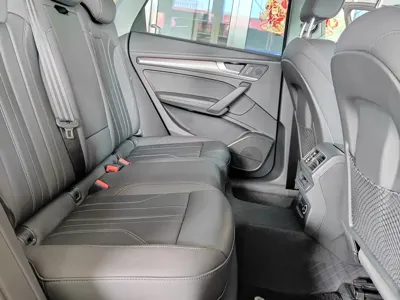 Audi Q5L 2022, 50000 км, за 189800 CNY - фото 20