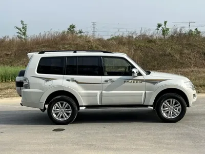 Mitsubishi Pajero (Import) 2019, 106000 км, за 113800 CNY - фото 8
