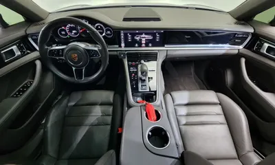 Porsche Panamera 2018, 79303 км, за 63800000 KRW - фото 7
