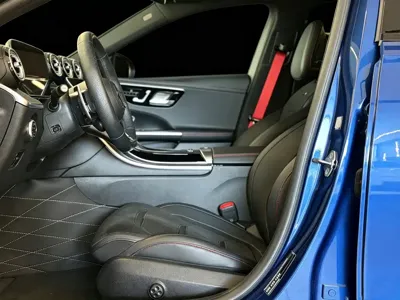 Mercedes-Benz C-Class AMG 2025, 5900 км, за 425000 CNY - фото 4