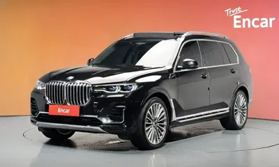 BMW X7 · 2021 год