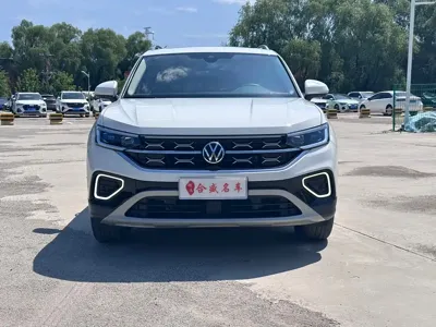 Volkswagen Tayron 2023, 36000 км, за 169800 CNY