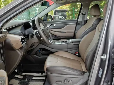 Hyundai Santa Fe 2023, 20000 км, за 99800 CNY - фото 6