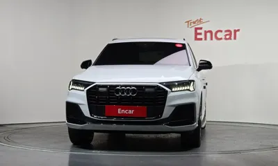 Audi Q7 2022, 52001 км, за 69500000 KRW