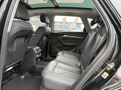 Audi Q5L 2022, 83000 км, за 159800 CNY - фото 18