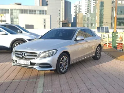 Mercedes-Benz C-Class · 2015 год