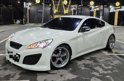 Hyundai Genesis 2009, 168504 км, за 5500000 KRW