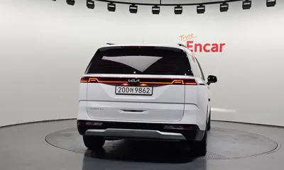 Kia Canival 2022, 89900 км, за 23500000 KRW