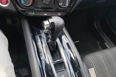 Honda Vezel 2016, 80500 км, за 55413.61 CNY - фото 16
