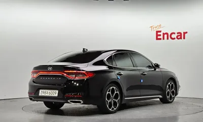 Hyundai Grandeur 2018, 116113 км, за 8900000 KRW - фото 2