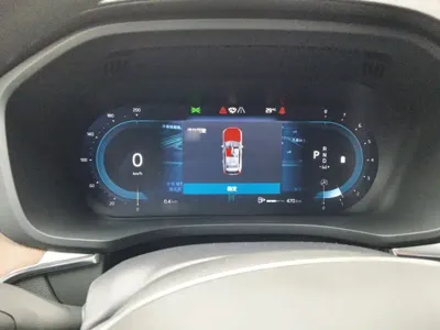 Volvo XC60 2022, 47200 км, за 151600 CNY - фото 4