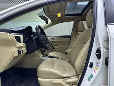 Toyota Corolla 2014, 100000 км, за 29800 CNY - фото 8