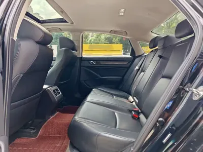 Honda Accord 2020, 82000 км, за 75800 CNY - фото 8