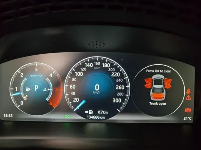 Jaguar XJ 2017, 134666 км, за 15500000 KRW - фото 8