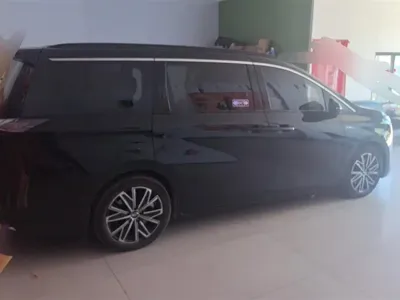 GAC Motor 传祺E8 PHEV 2024, 91100 км, за 128000 CNY - фото 3