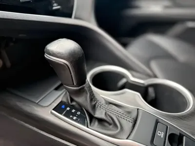 Toyota Camry 2022, 60000 км, за 89800 CNY - фото 7