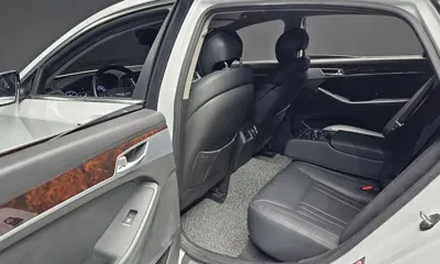Hyundai Genesis 2015, 123777 км, за 9900000 KRW - фото 17