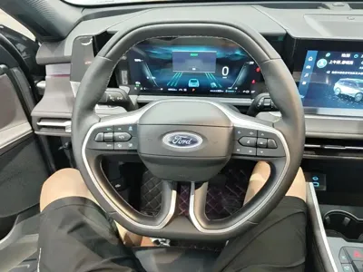 Ford Edge 2025, 4900 км, за 207700 CNY - фото 11