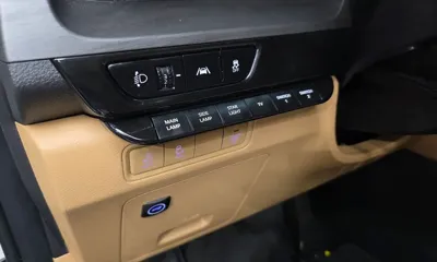 Kia Canival 2023, 38017 км, за 38500000 KRW - фото 30