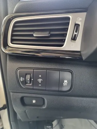 Kia Niro 2017, 115464 км, за 12900000 KRW - фото 15