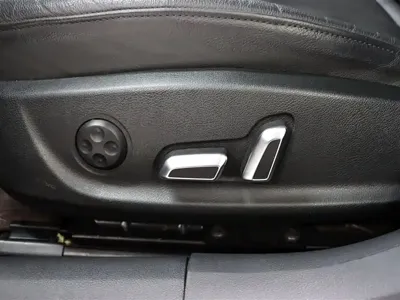 Audi A6L 2017, 100000 км, за 109800 CNY - фото 9